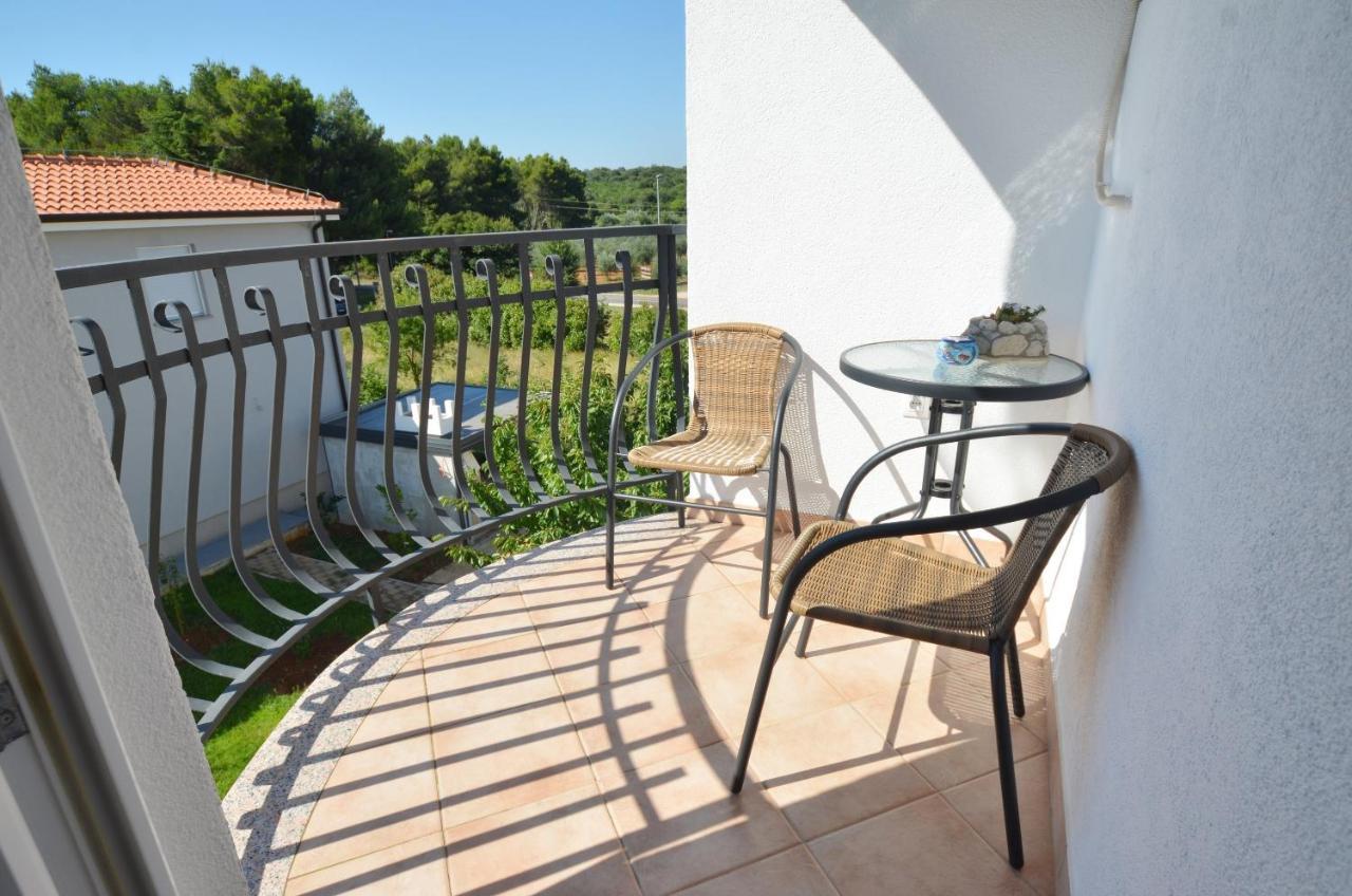 Rita Apartment Cocaletto Ровинь Экстерьер фото